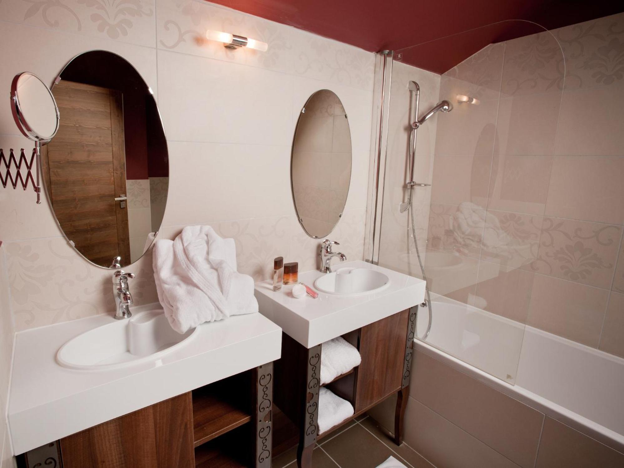 Le Hameau Du Kashmir Val Thorens Exterior foto
